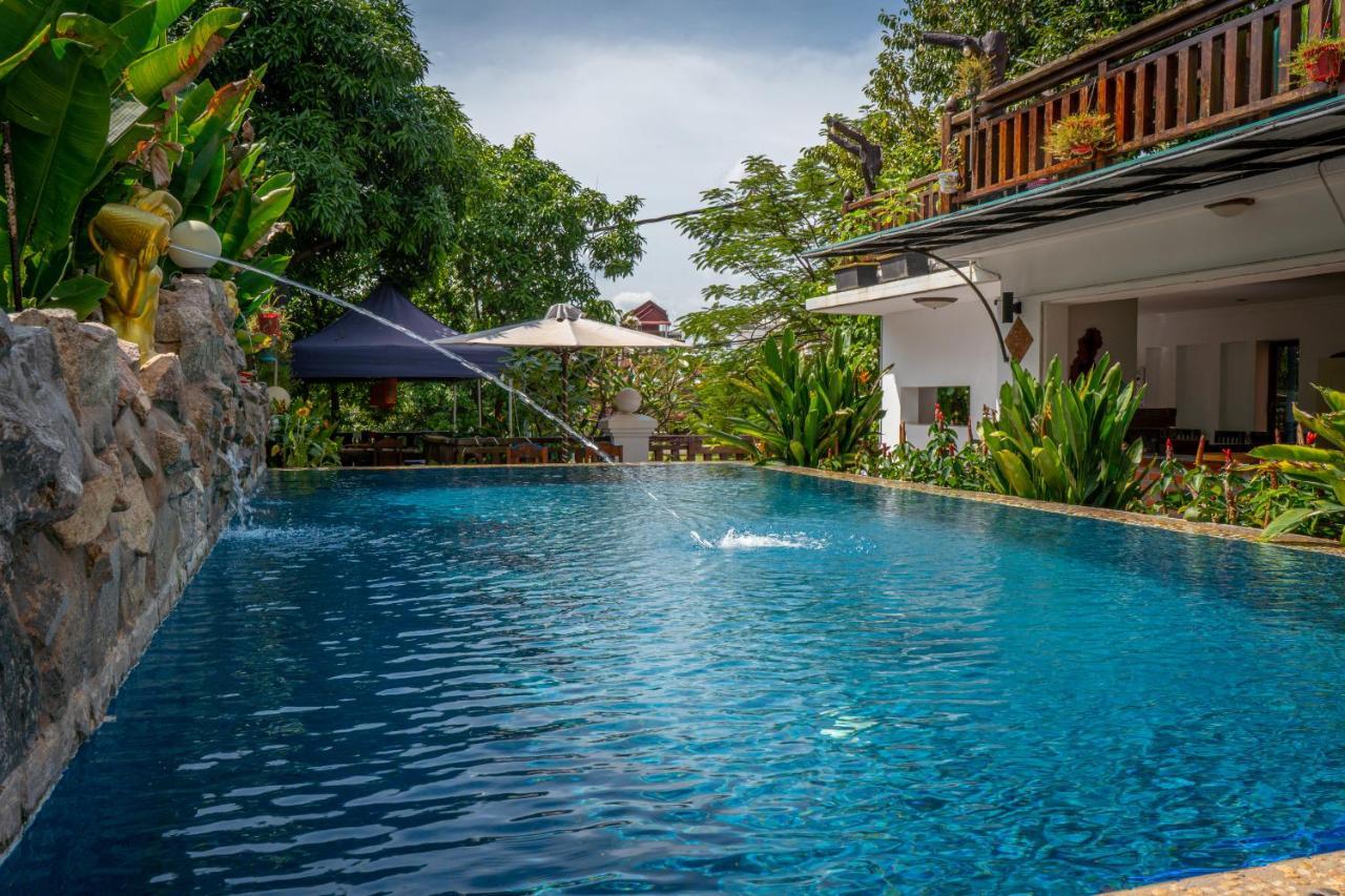 Antonios Villa Hotel Siem Reap Extérieur photo