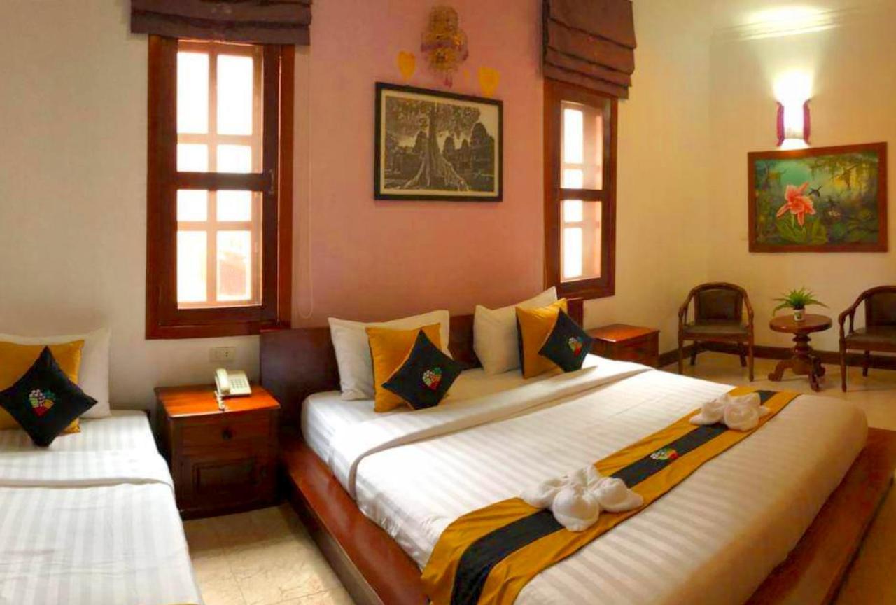 Antonios Villa Hotel Siem Reap Extérieur photo